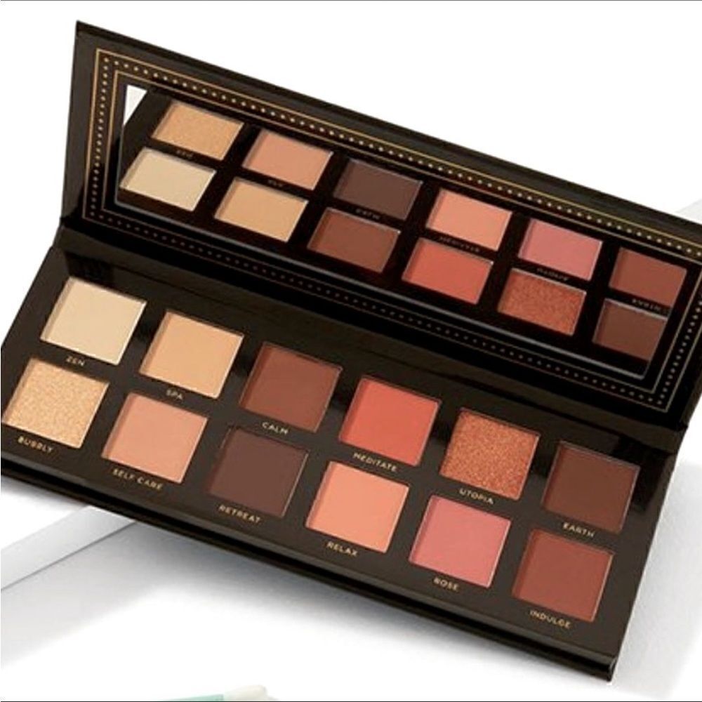 Ace Beaute Serenity Palette Eyeshadow - New